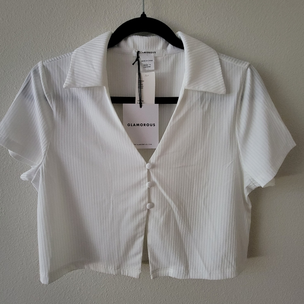 *NWT* Glamorous crop top